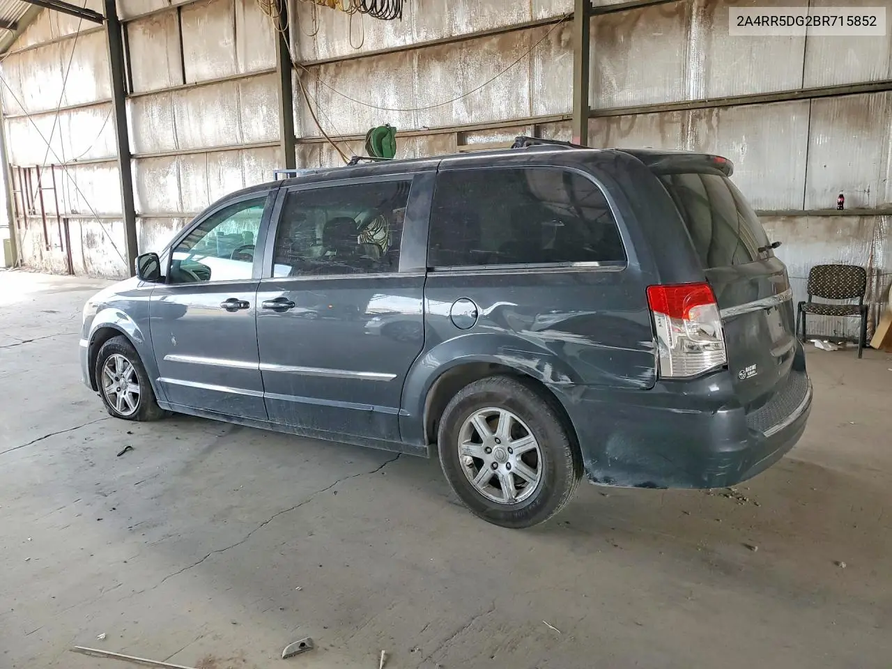 2011 Chrysler Town & Country Touring VIN: 2A4RR5DG2BR715852 Lot: 61381906