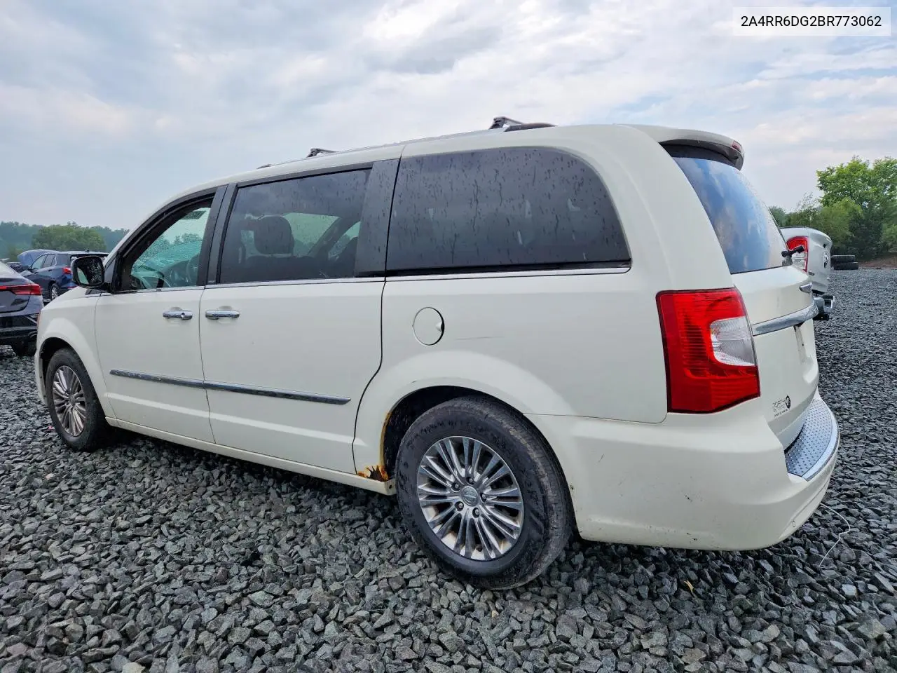 2011 Chrysler Town & Country Limited VIN: 2A4RR6DG2BR773062 Lot: 62062926