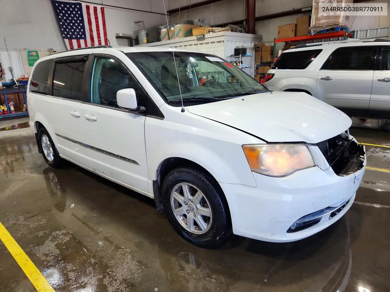2011 Chrysler Town & Country Touring VIN: 2A4RR5DG3BR770911 Lot: 62217246
