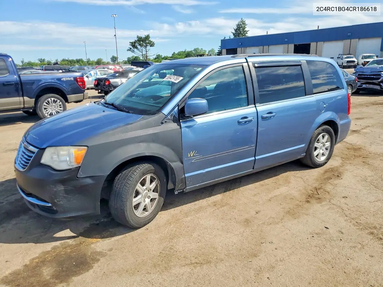 2C4RC1BG4CR186618 2012 Chrysler Town & Country Touring