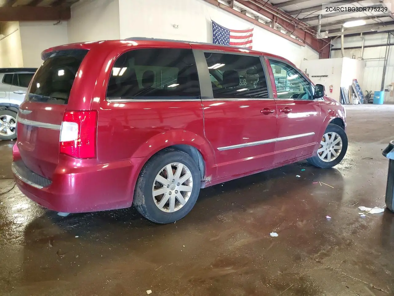 2013 Chrysler Town & Country Touring VIN: 2C4RC1BG3DR775239 Lot: 53185946