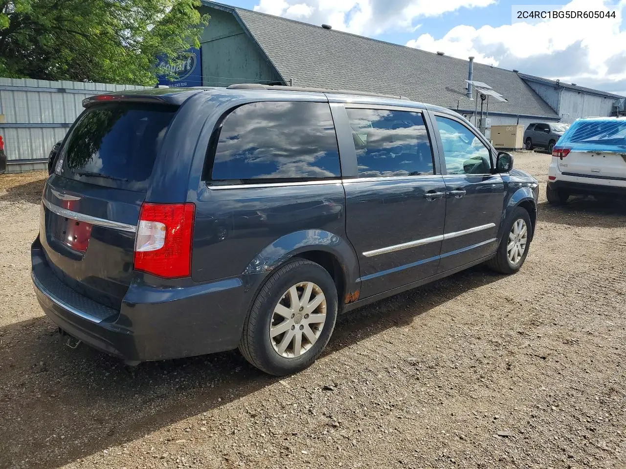 2013 Chrysler Town & Country Touring VIN: 2C4RC1BG5DR605044 Lot: 57031396