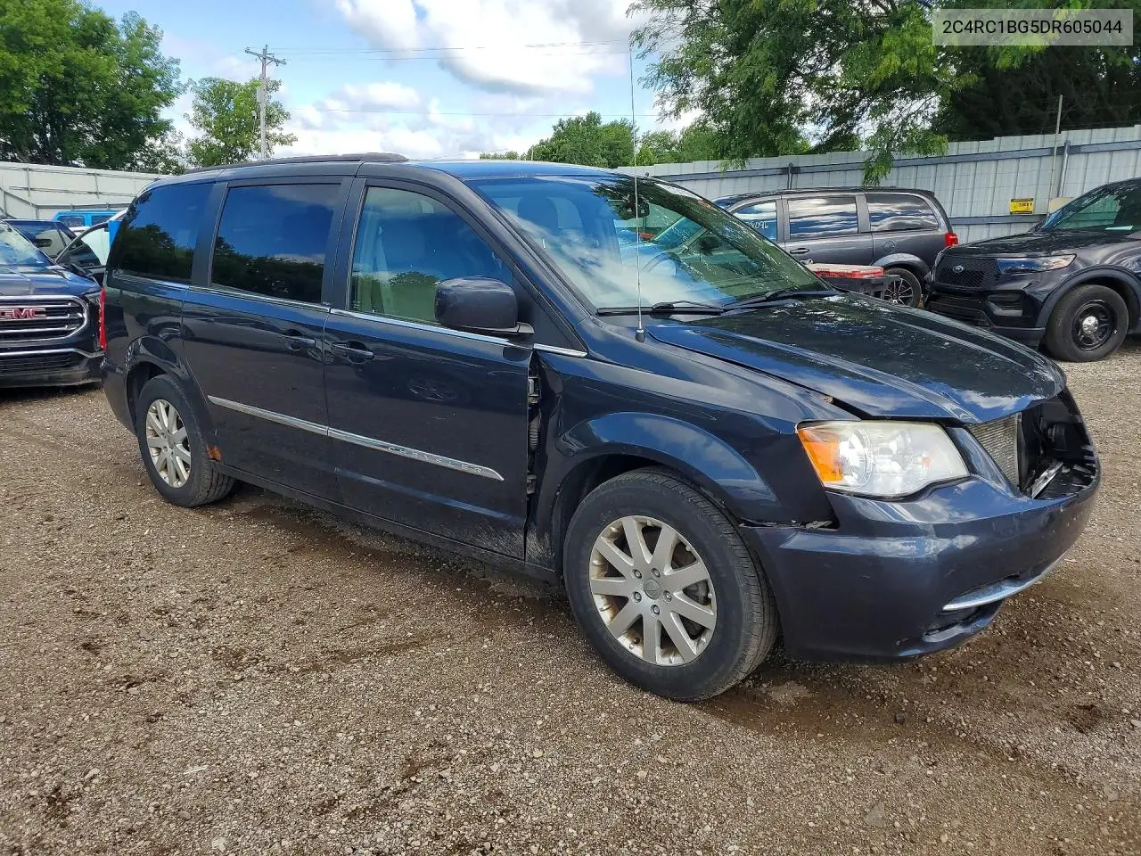2013 Chrysler Town & Country Touring VIN: 2C4RC1BG5DR605044 Lot: 57031396