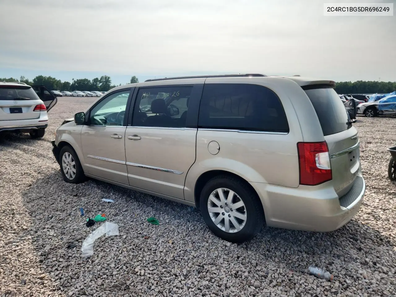 2013 Chrysler Town & Country Touring VIN: 2C4RC1BG5DR696249 Lot: 59398726