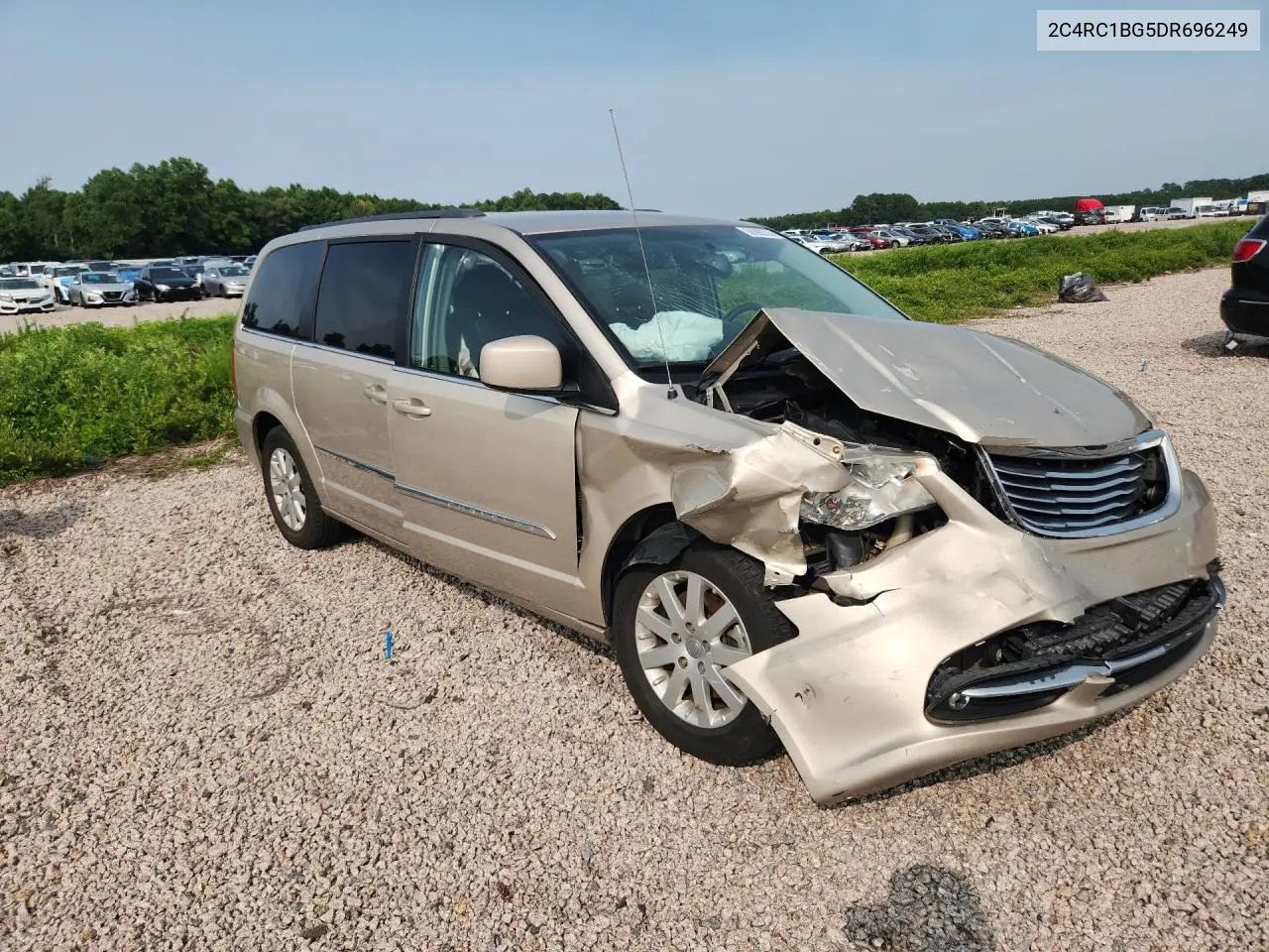 2013 Chrysler Town & Country Touring VIN: 2C4RC1BG5DR696249 Lot: 59398726