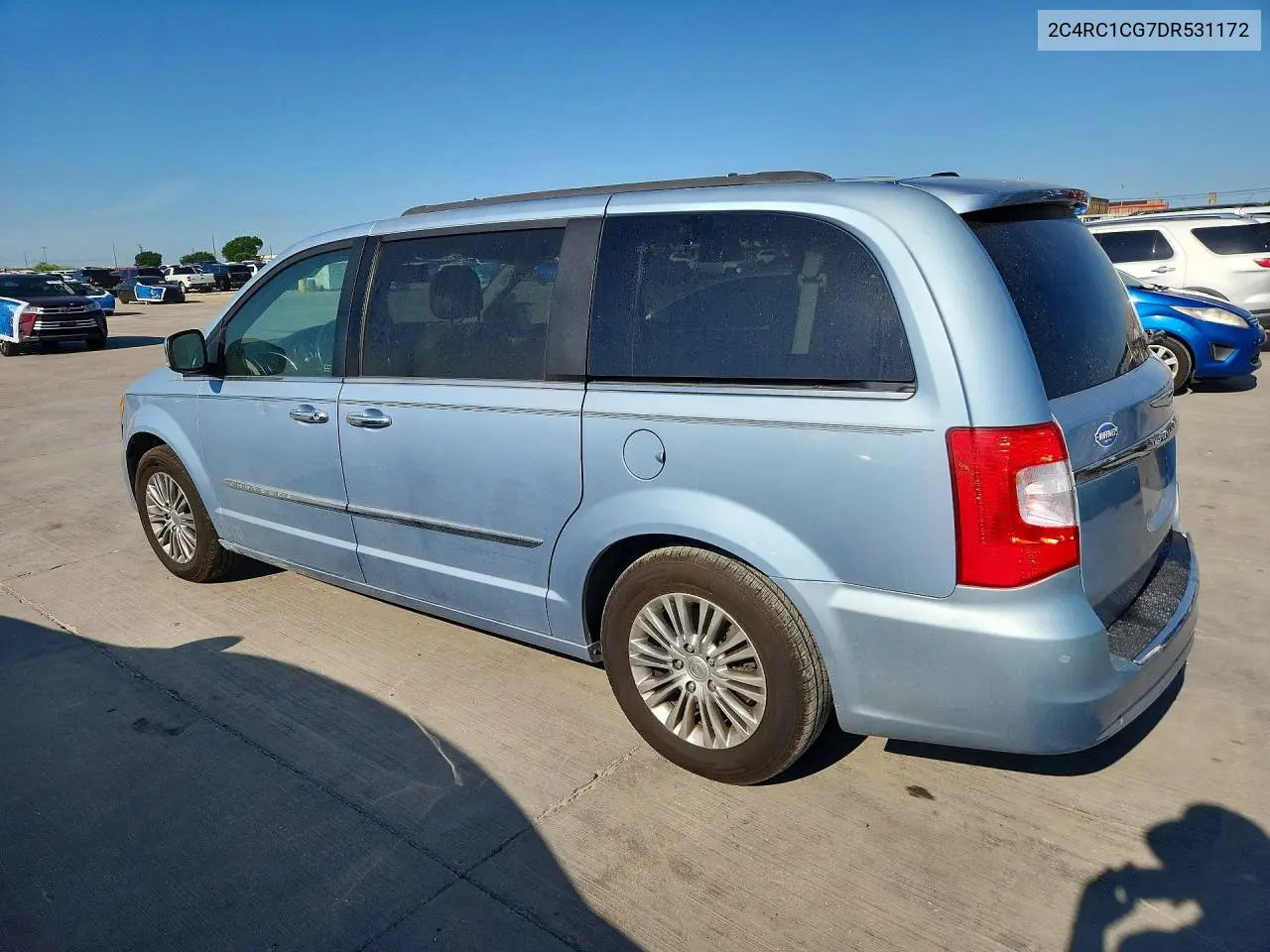 2C4RC1CG7DR531172 2013 Chrysler Town & Country Touring L