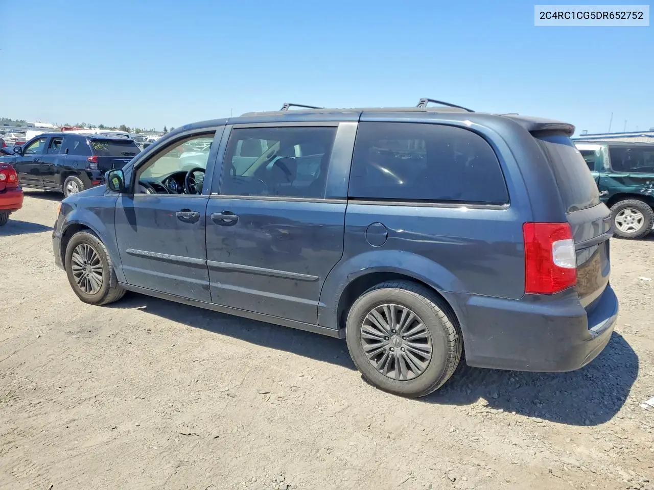 2013 Chrysler Town & Country Touring L VIN: 2C4RC1CG5DR652752 Lot: 60147256