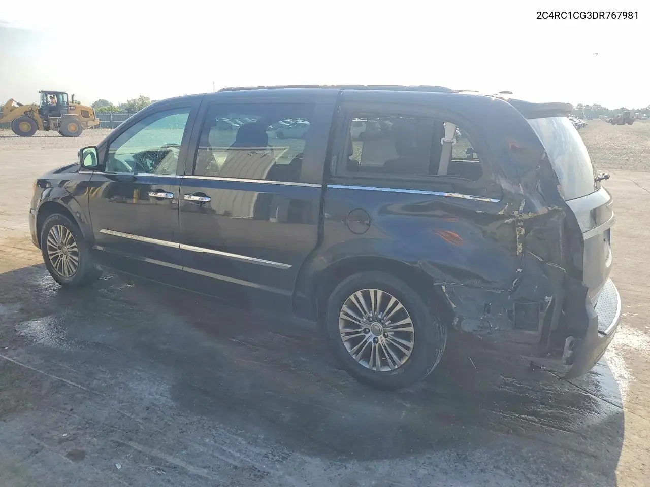 2013 Chrysler Town & Country Touring L VIN: 2C4RC1CG3DR767981 Lot: 60192096
