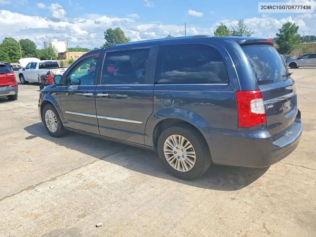 2013 Chrysler Town & Country Limited VIN: 2C4RC1GG7DR777438 Lot: 61033486