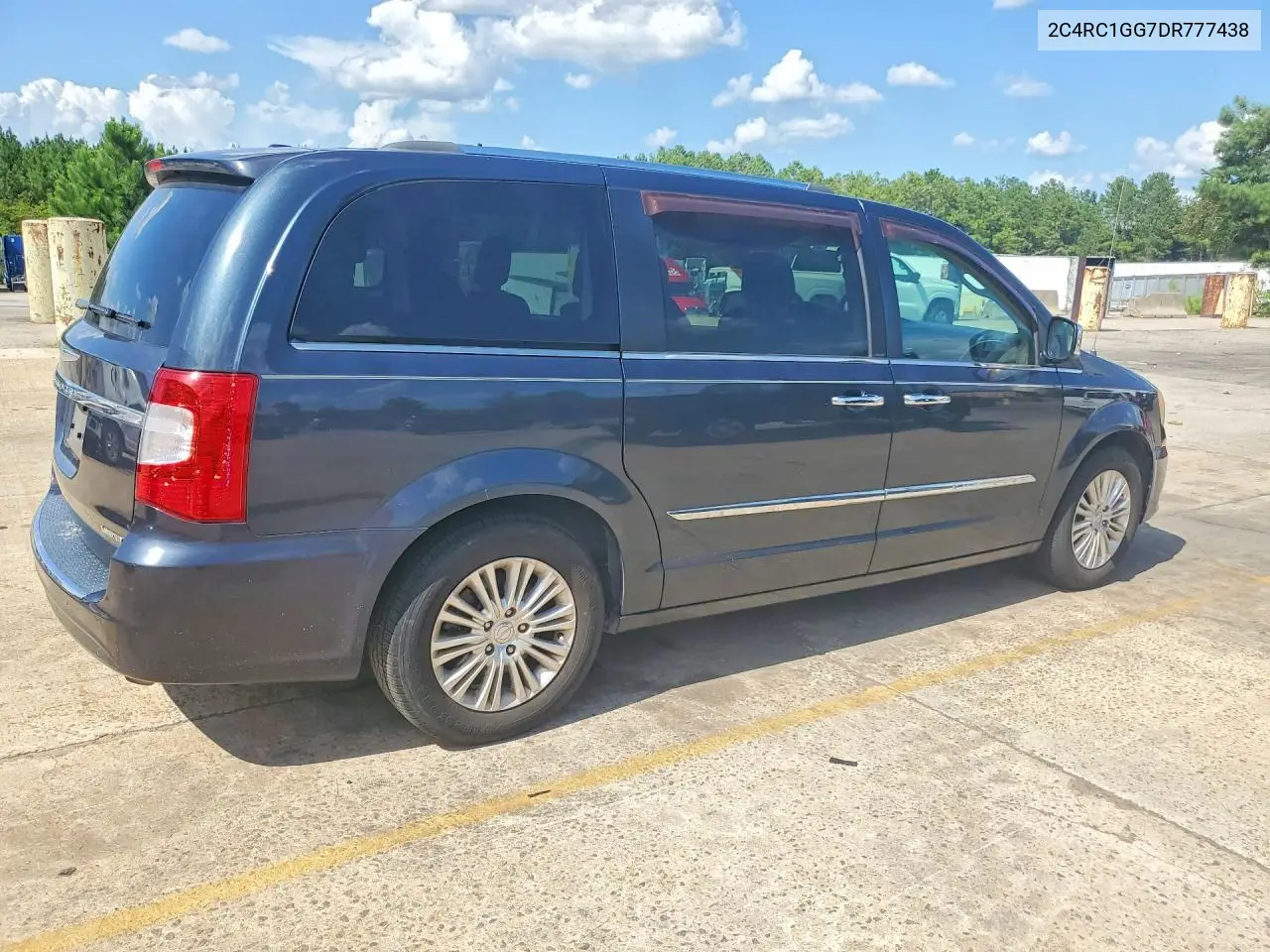 2013 Chrysler Town & Country Limited VIN: 2C4RC1GG7DR777438 Lot: 61033486