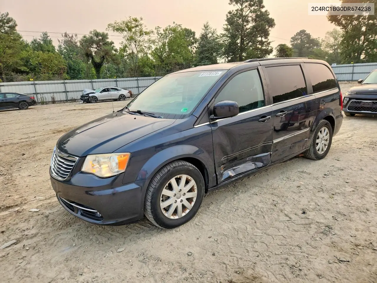 2013 Chrysler Town & Country Touring VIN: 2C4RC1BG0DR674238 Lot: 61178176