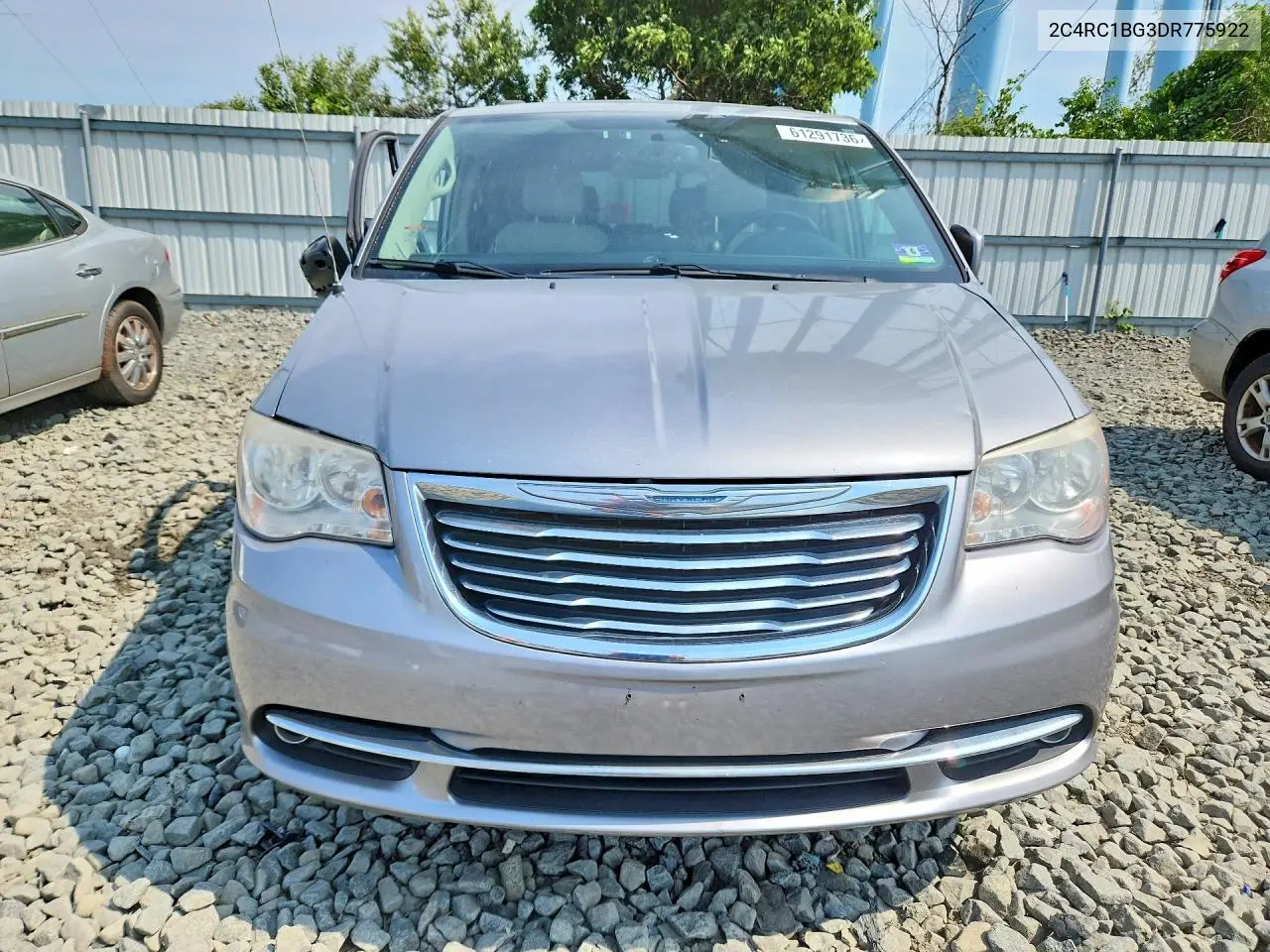 2013 Chrysler Town & Country Touring VIN: 2C4RC1BG3DR775922 Lot: 61291736