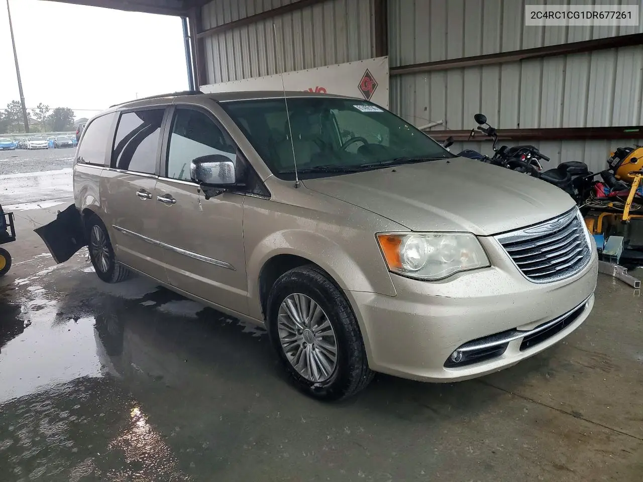 2013 Chrysler Town & Country Touring L VIN: 2C4RC1CG1DR677261 Lot: 61406196