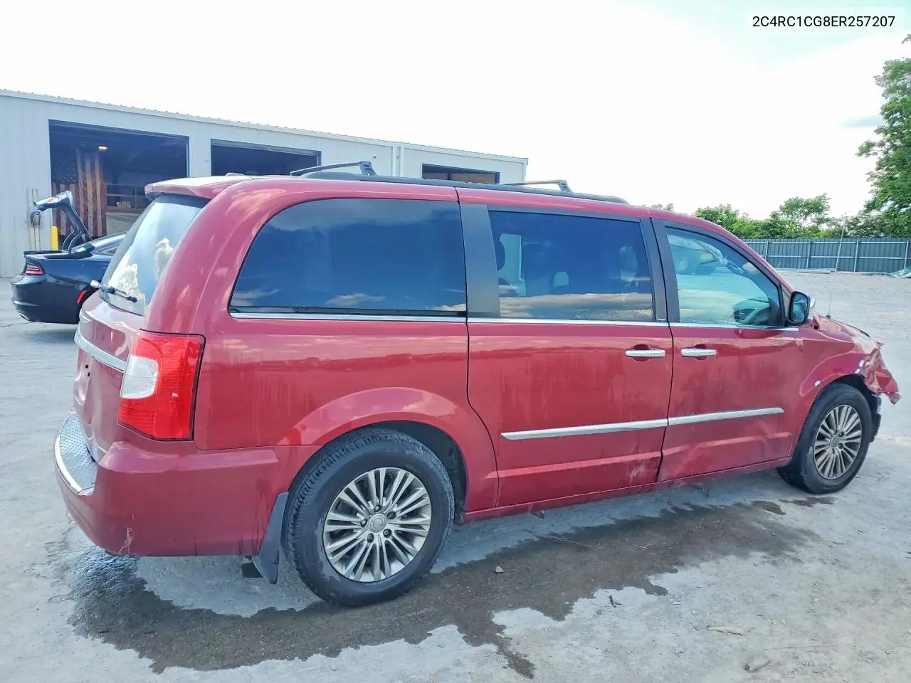 2014 Chrysler Town & Country Touring L VIN: 2C4RC1CG8ER257207 Lot: 57660336