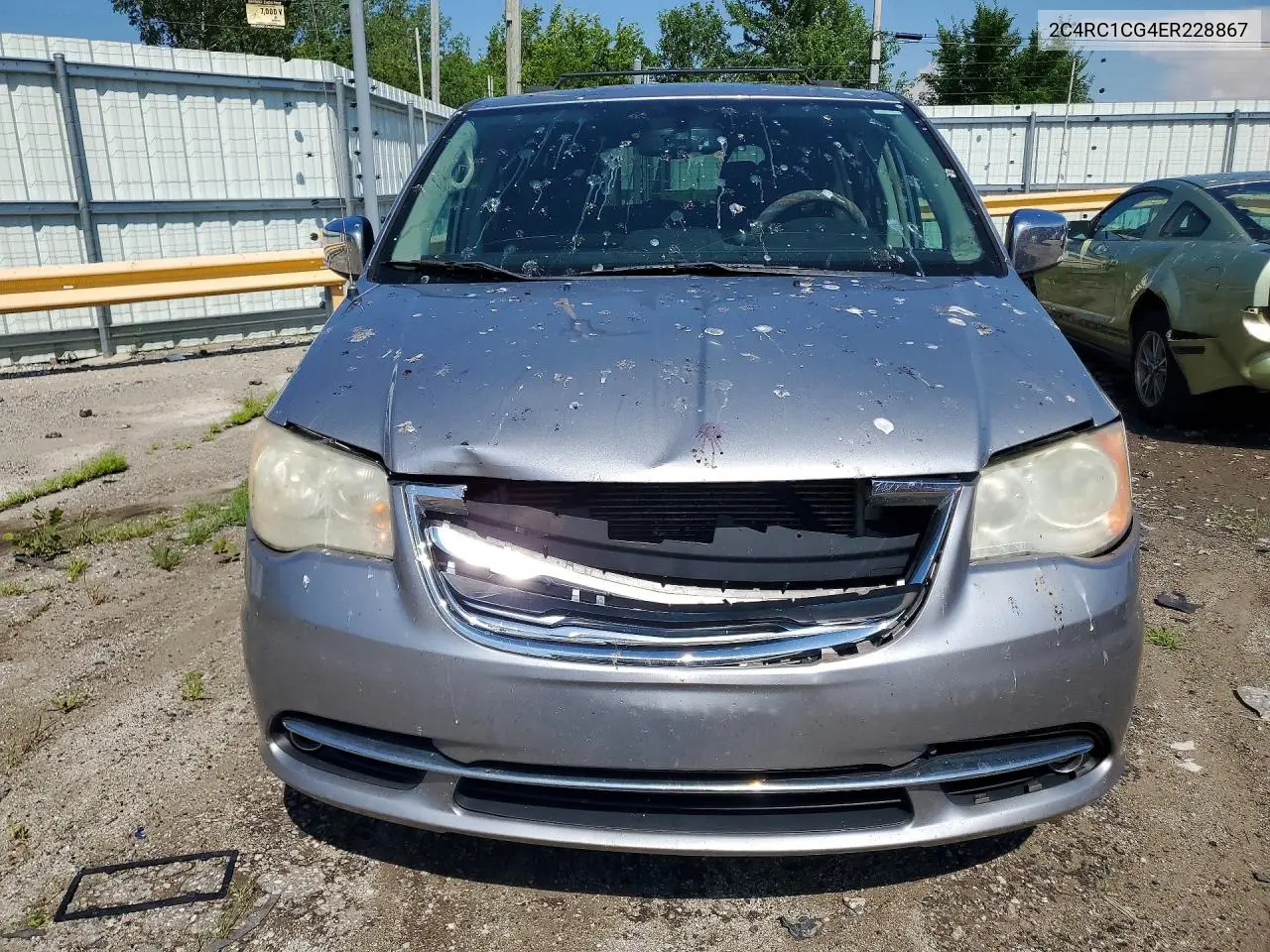 2014 Chrysler Town & Country Touring L VIN: 2C4RC1CG4ER228867 Lot: 59635906