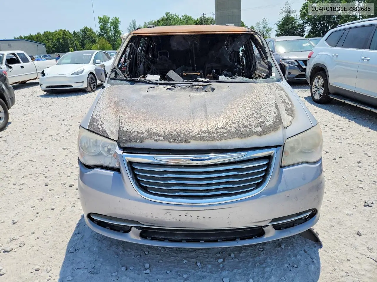 2014 Chrysler Town & Country Touring VIN: 2C4RC1BG9ER382685 Lot: 60819246