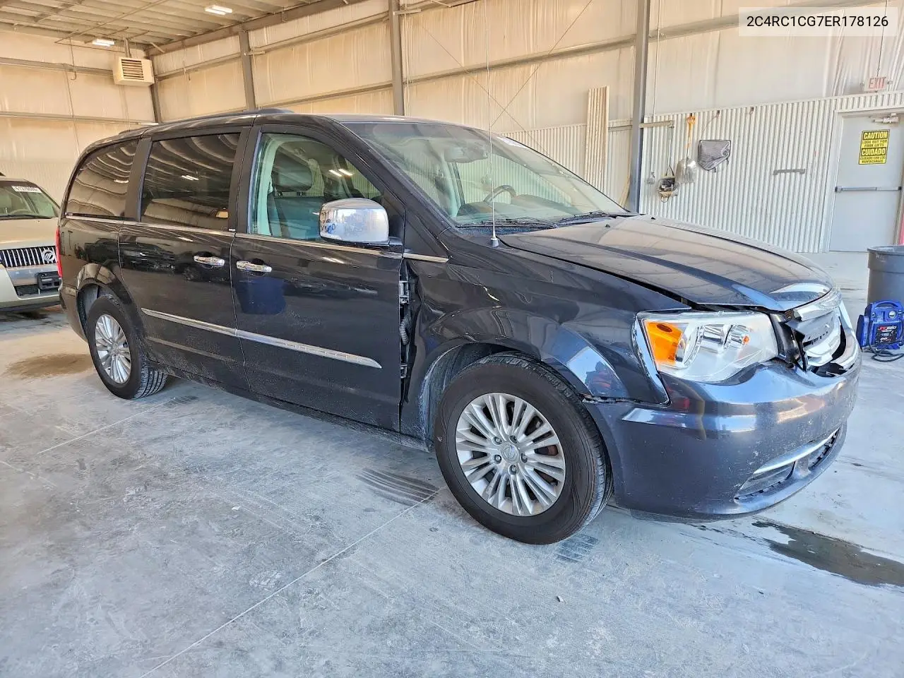 2014 Chrysler Town & Country Touring L VIN: 2C4RC1CG7ER178126 Lot: 61159566