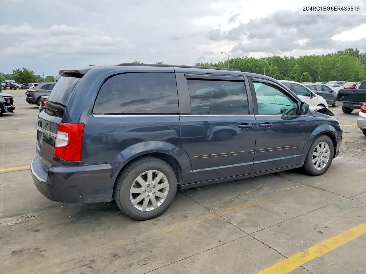 2014 Chrysler Town & Country Touring VIN: 2C4RC1BG6ER435519 Lot: 61349376