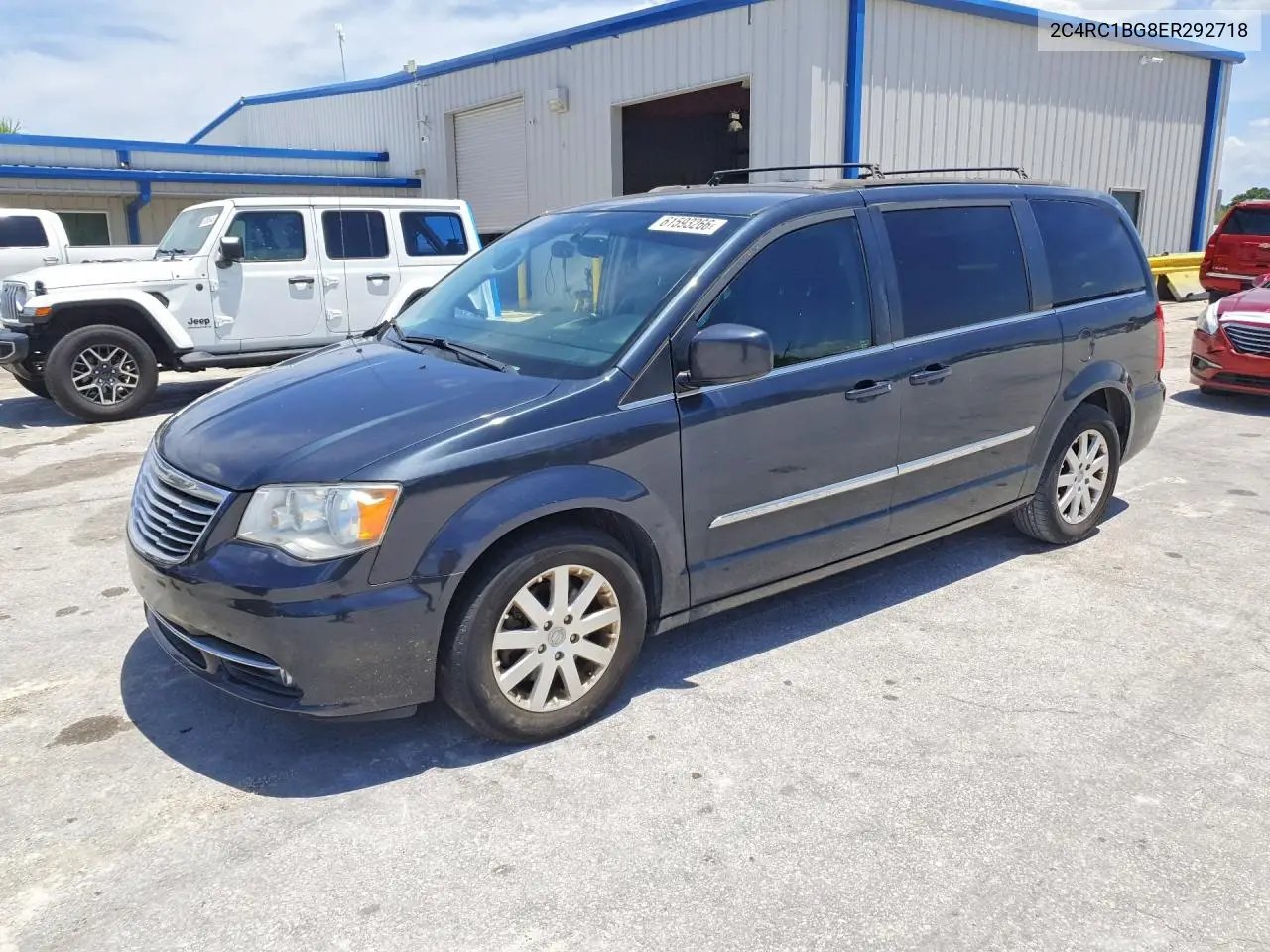 2014 Chrysler Town & Country Touring VIN: 2C4RC1BG8ER292718 Lot: 61593266