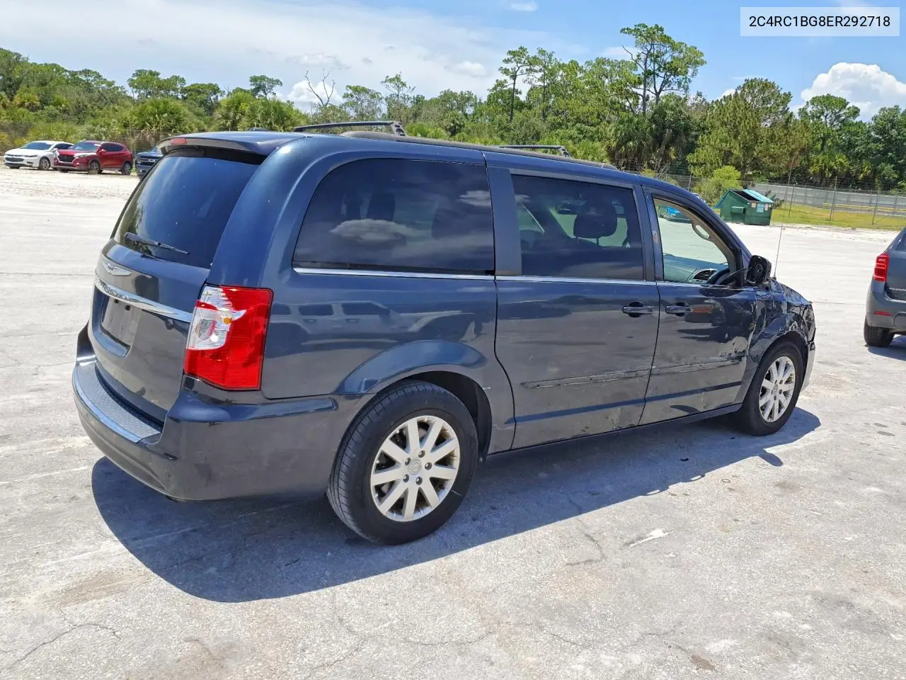 2014 Chrysler Town & Country Touring VIN: 2C4RC1BG8ER292718 Lot: 61593266