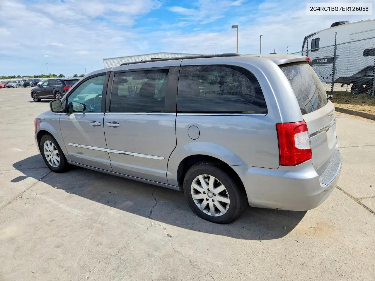 2014 Chrysler Town & Country Touring VIN: 2C4RC1BG7ER126058 Lot: 61968466