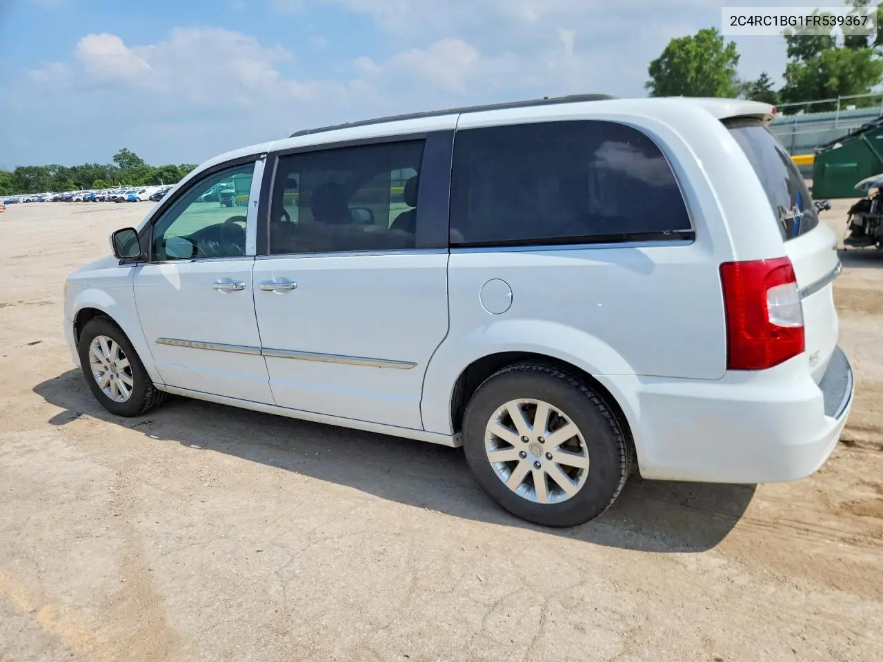 2015 Chrysler Town & Country Touring VIN: 2C4RC1BG1FR539367 Lot: 56525886