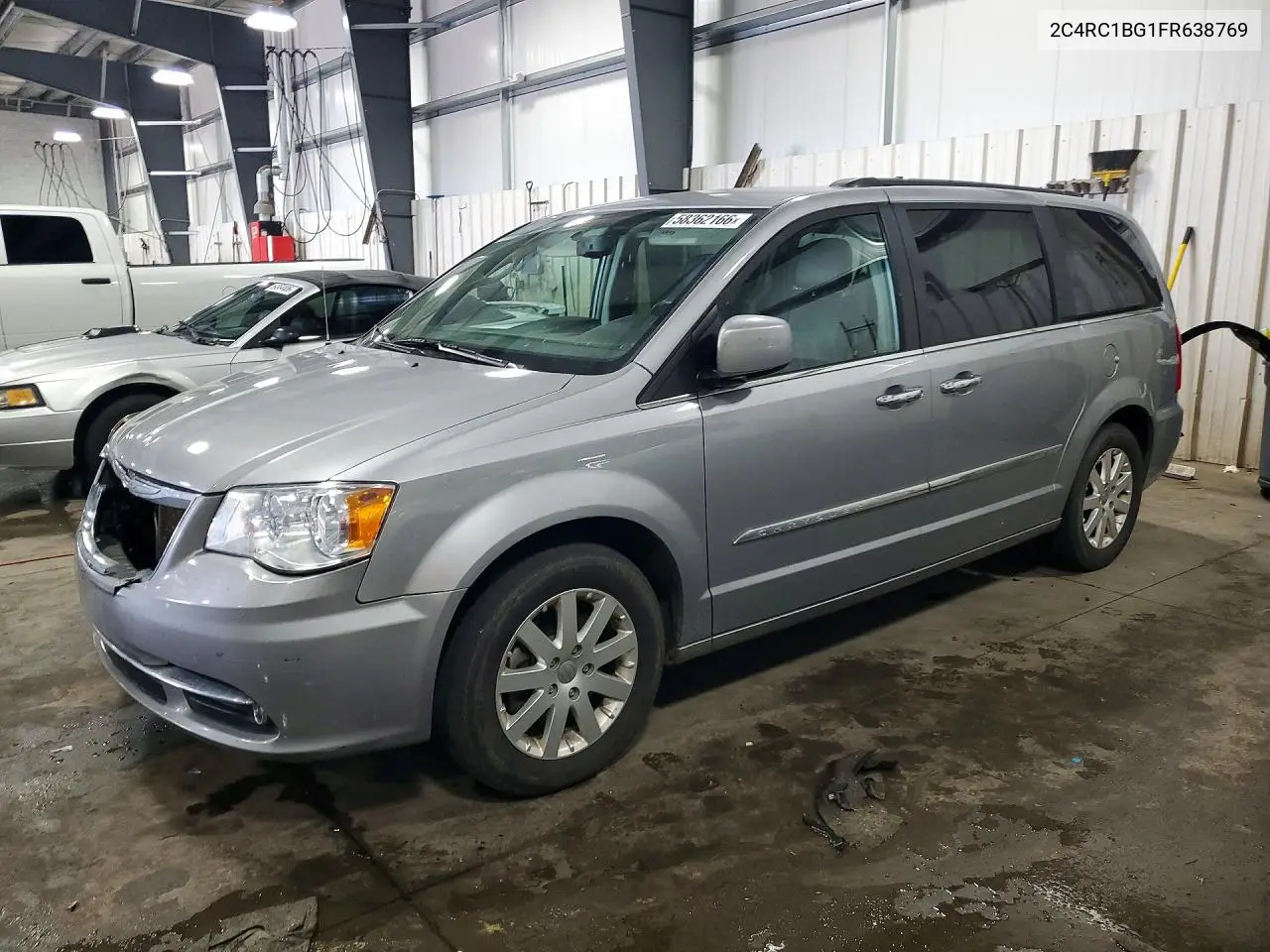 2015 Chrysler Town & Country Touring VIN: 2C4RC1BG1FR638769 Lot: 58362166