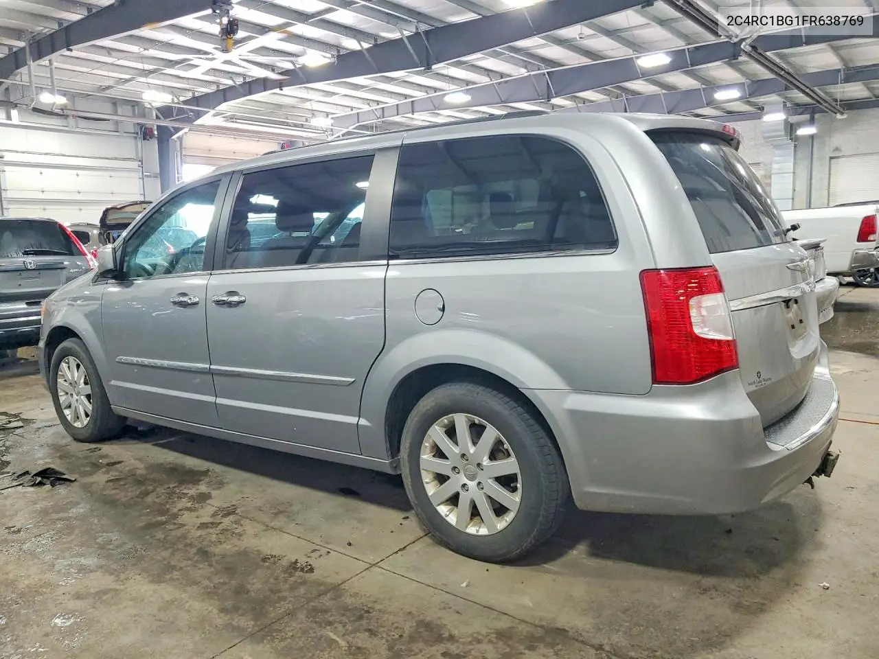 2015 Chrysler Town & Country Touring VIN: 2C4RC1BG1FR638769 Lot: 58362166