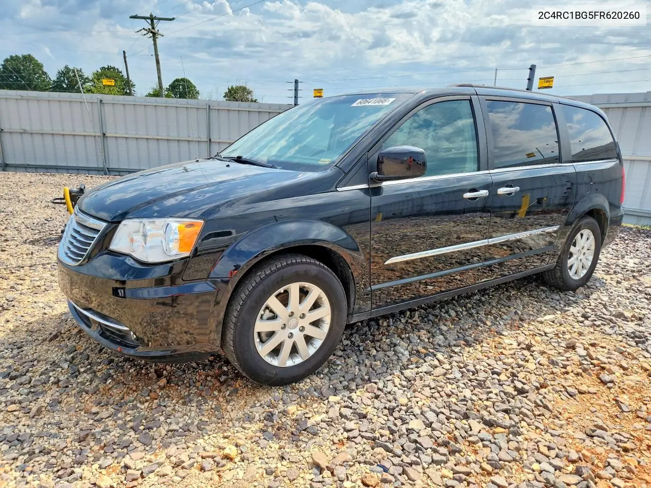 2015 Chrysler Town & Country Touring VIN: 2C4RC1BG5FR620260 Lot: 60641066