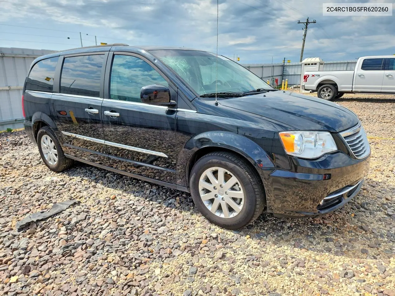 2015 Chrysler Town & Country Touring VIN: 2C4RC1BG5FR620260 Lot: 60641066
