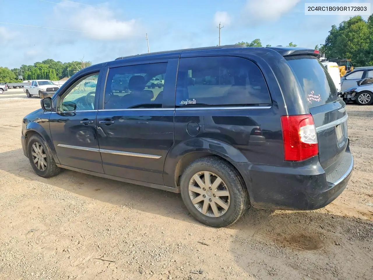 2016 Chrysler Town & Country Touring VIN: 2C4RC1BG9GR172803 Lot: 56698006