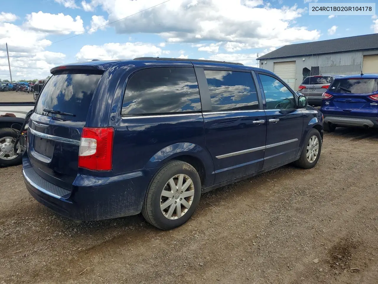 2016 Chrysler Town & Country Touring VIN: 2C4RC1BG2GR104178 Lot: 56776216