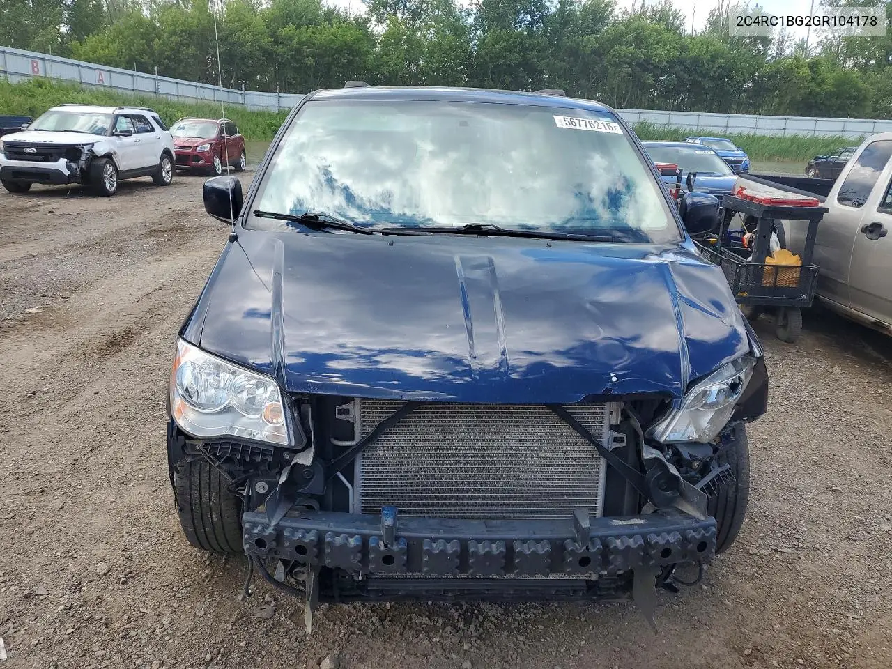 2016 Chrysler Town & Country Touring VIN: 2C4RC1BG2GR104178 Lot: 56776216
