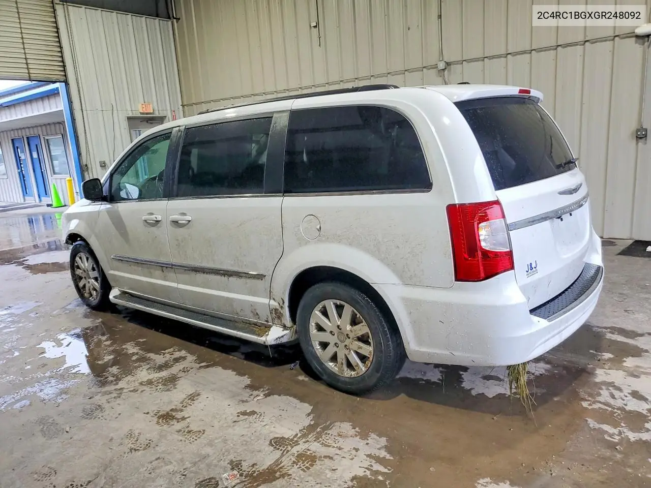 2016 Chrysler Town & Country Touring VIN: 2C4RC1BGXGR248092 Lot: 57959156