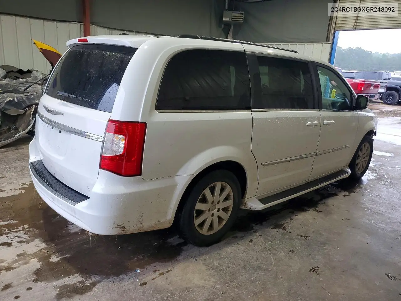 2016 Chrysler Town & Country Touring VIN: 2C4RC1BGXGR248092 Lot: 57959156