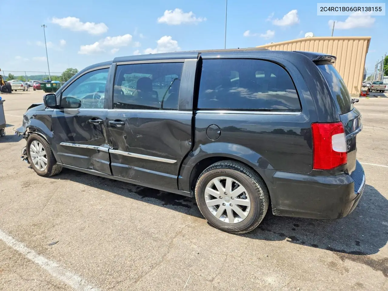 2016 Chrysler Town & Country Touring VIN: 2C4RC1BG6GR138155 Lot: 59858466