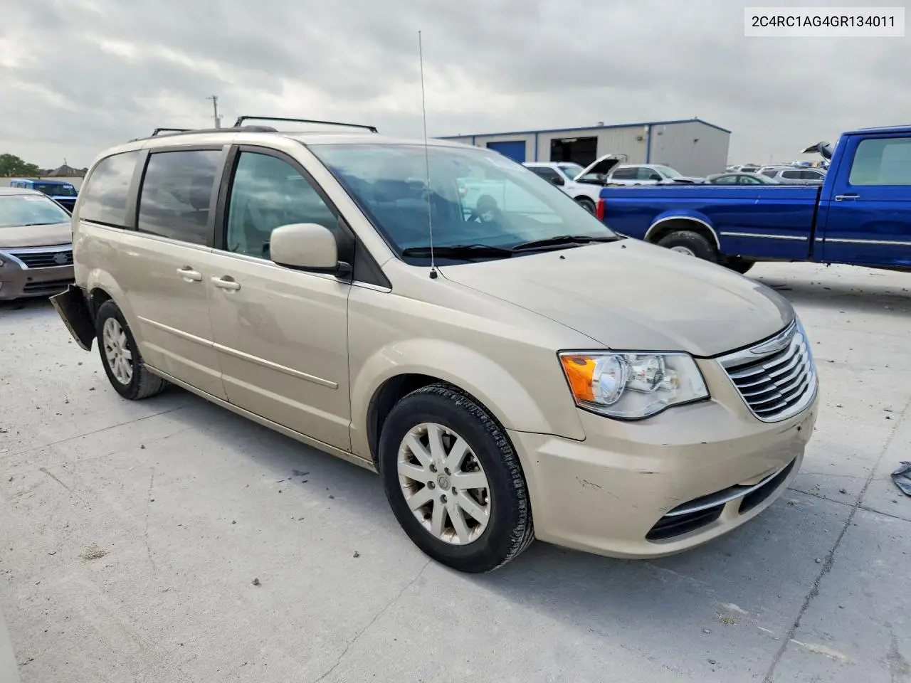 2016 Chrysler Town & Country Lx VIN: 2C4RC1AG4GR134011 Lot: 60719056