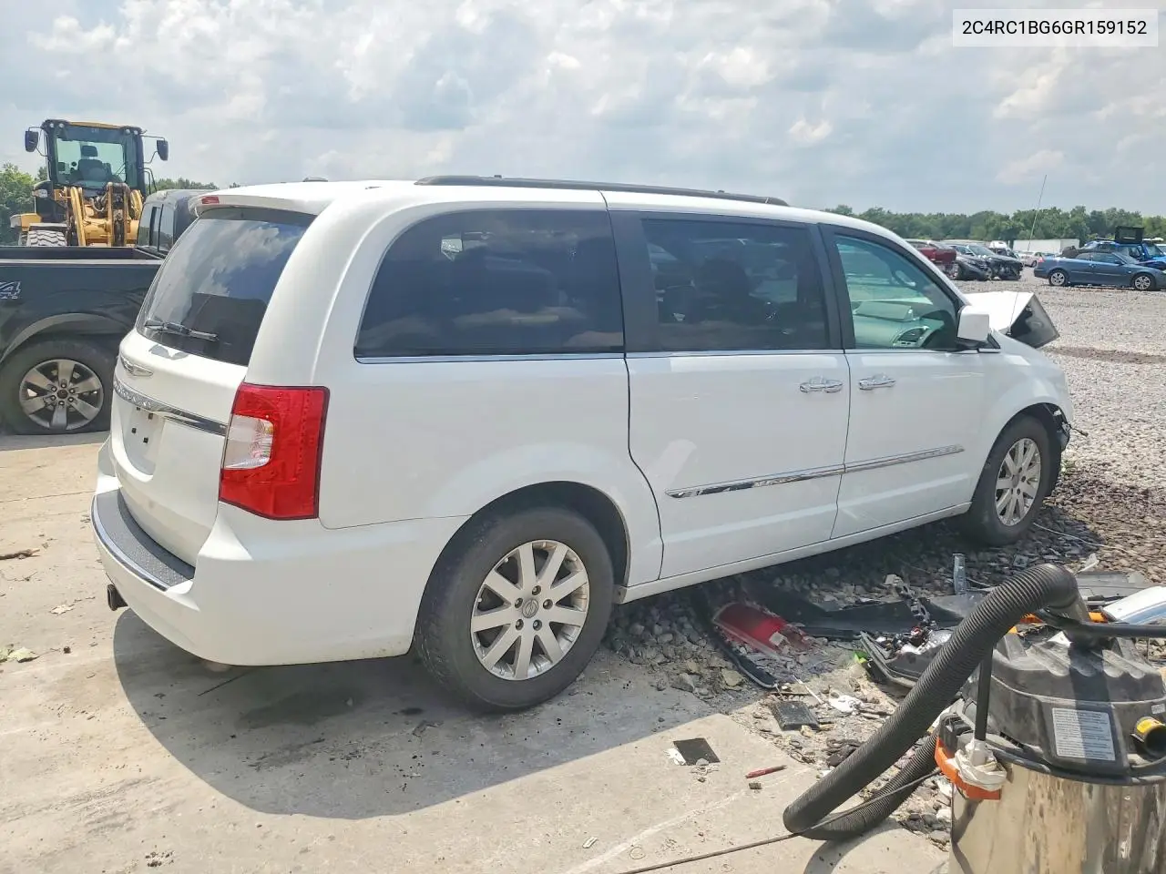 2016 Chrysler Town & Country Touring VIN: 2C4RC1BG6GR159152 Lot: 60879886