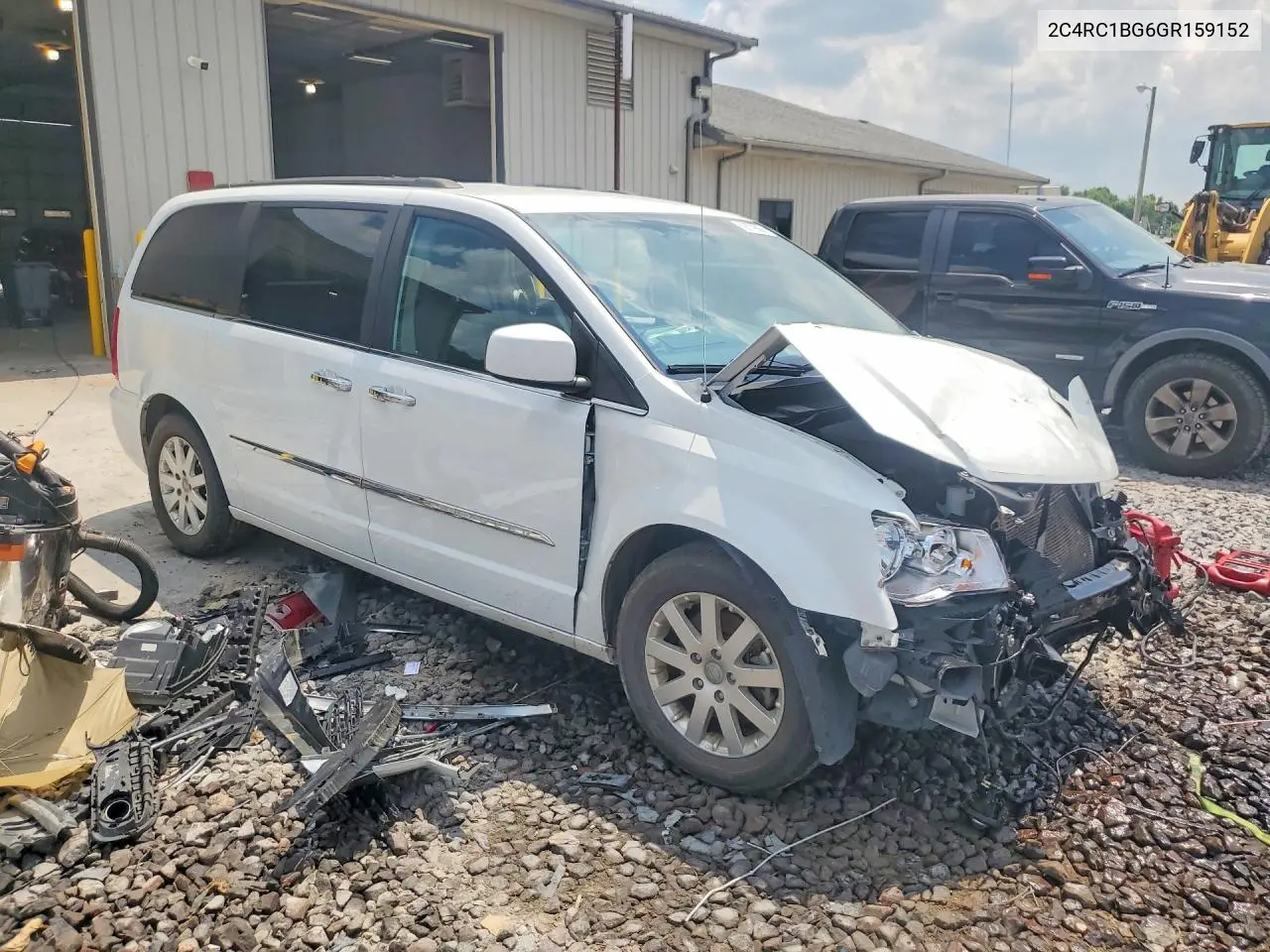 2016 Chrysler Town & Country Touring VIN: 2C4RC1BG6GR159152 Lot: 60879886