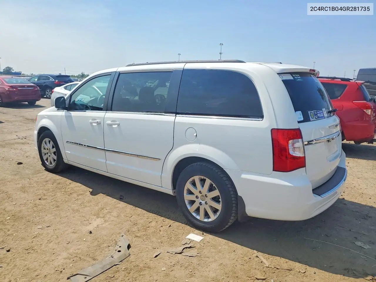 2016 Chrysler Town & Country Touring VIN: 2C4RC1BG4GR281735 Lot: 61021766