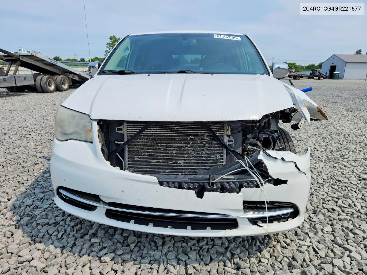 2016 Chrysler Town & Country Touring L VIN: 2C4RC1CG4GR221677 Lot: 61192096
