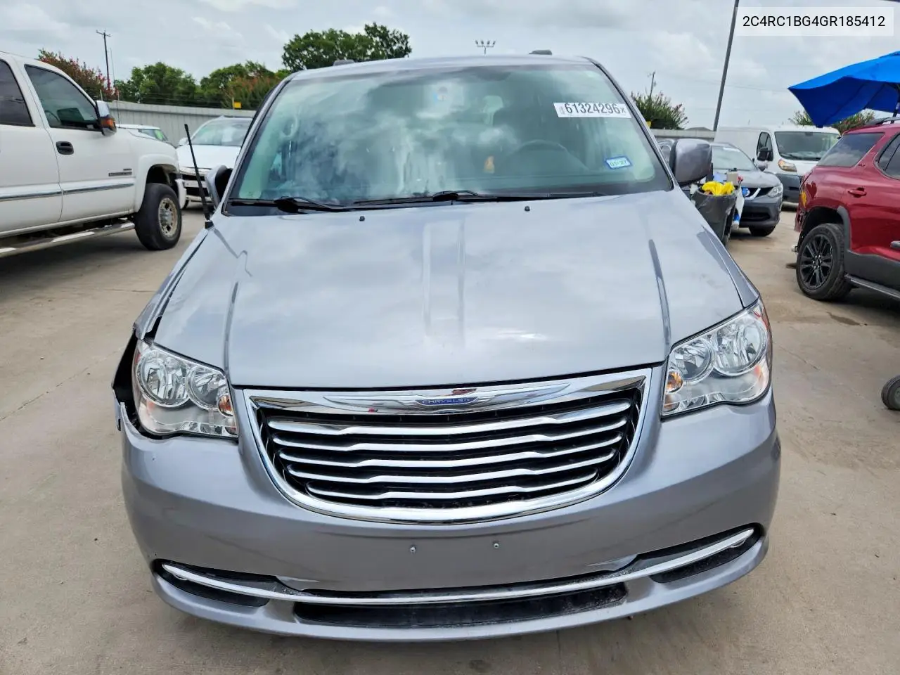 2016 Chrysler Town & Country Touring VIN: 2C4RC1BG4GR185412 Lot: 61324296