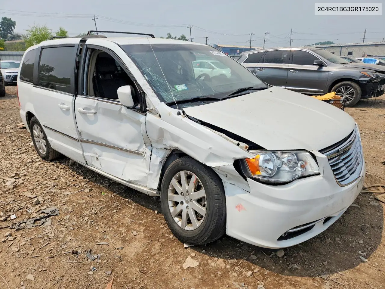 2016 Chrysler Town & Country Touring VIN: 2C4RC1BG3GR175020 Lot: 61344996