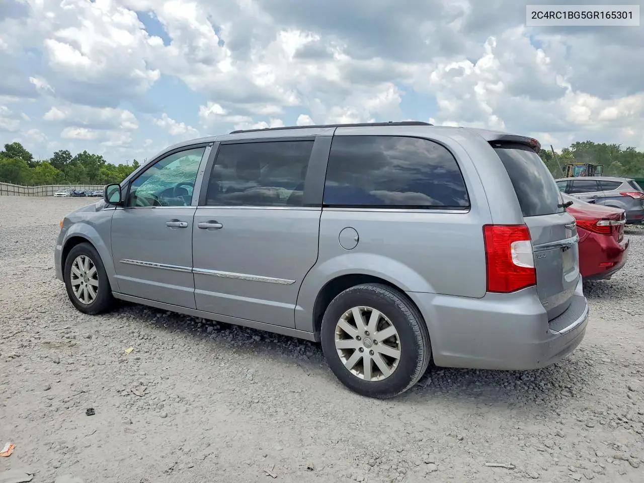 2016 Chrysler Town & Country Touring VIN: 2C4RC1BG5GR165301 Lot: 61785556