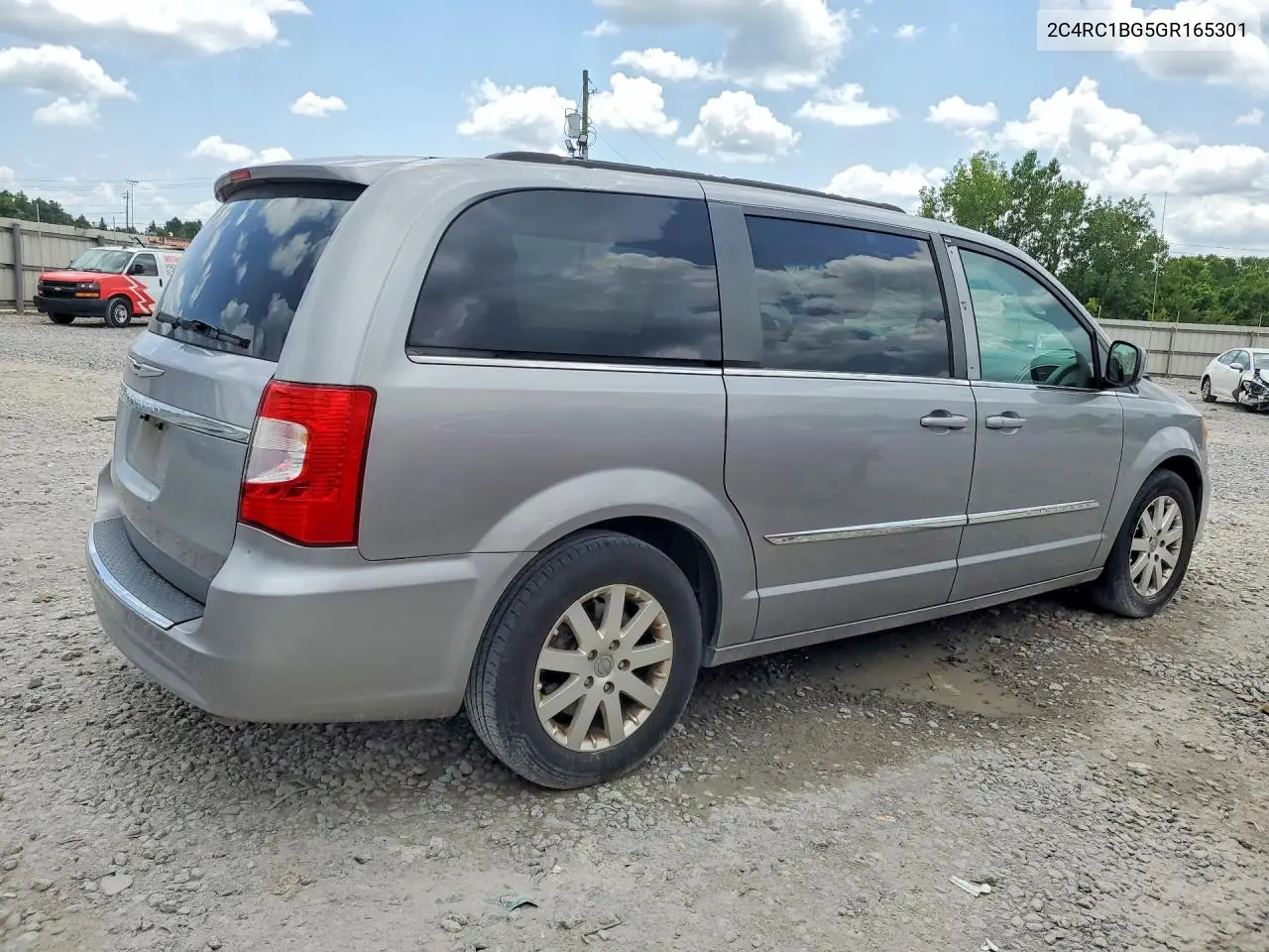 2016 Chrysler Town & Country Touring VIN: 2C4RC1BG5GR165301 Lot: 61785556