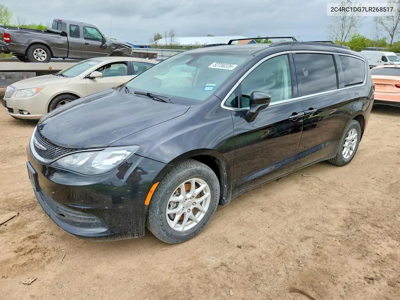 2020 Chrysler Voyager Lxi