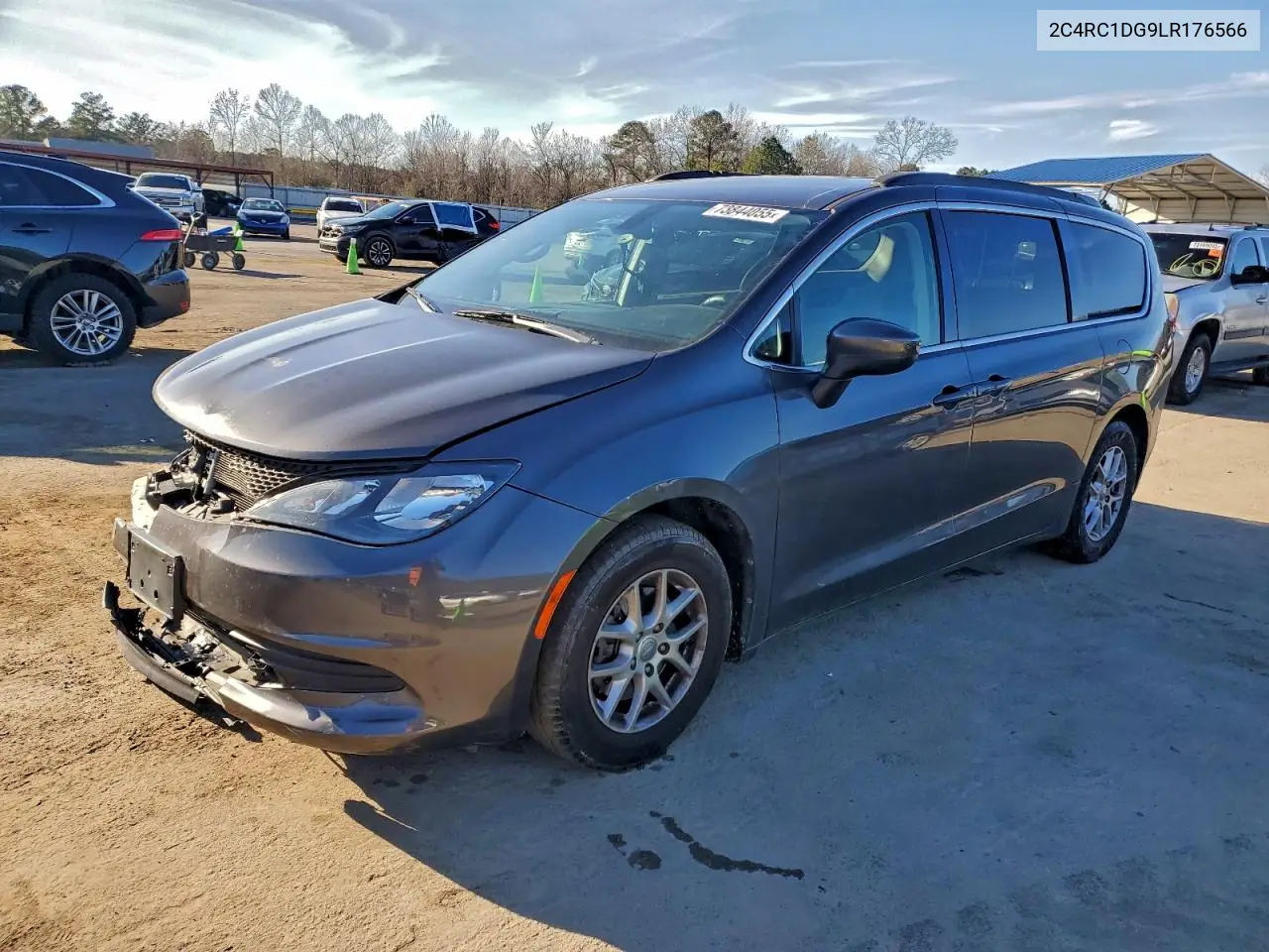 2020 Chrysler Voyager Lxi