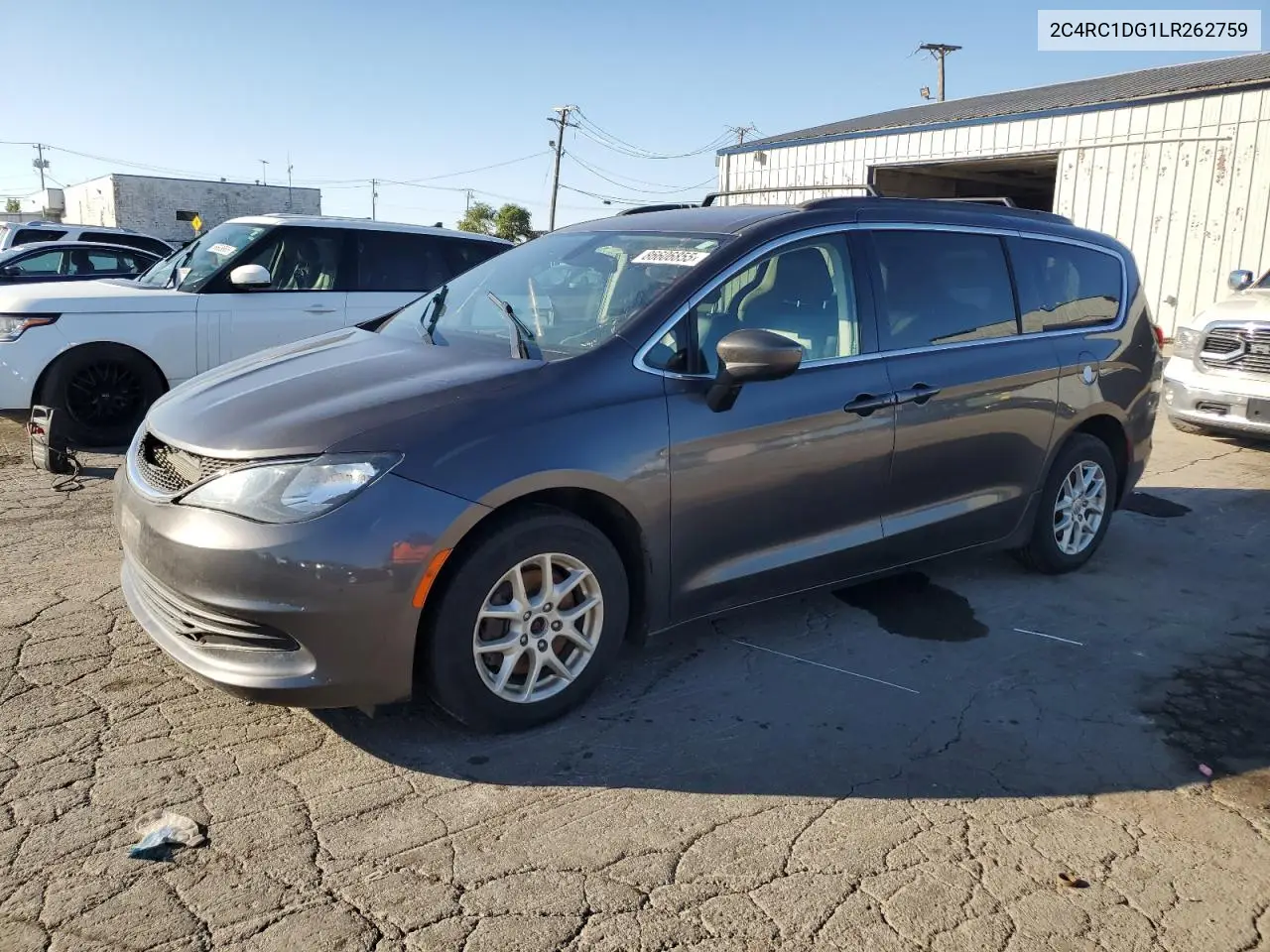 2020 Chrysler Voyager Lxi
