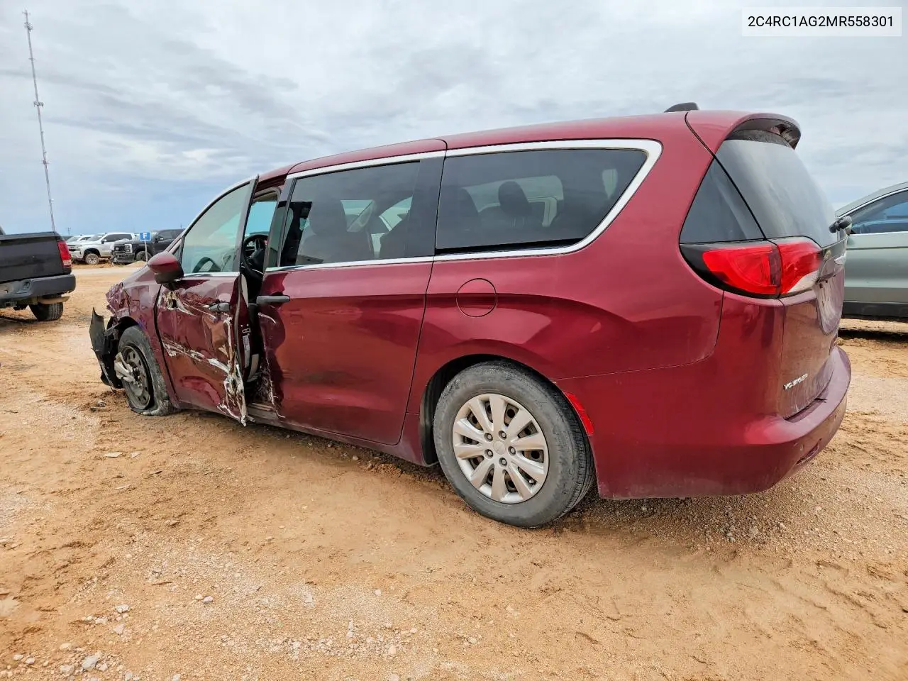 2021 Chrysler Voyager L VIN: 2C4RC1AG2MR558301 Lot: 54959026