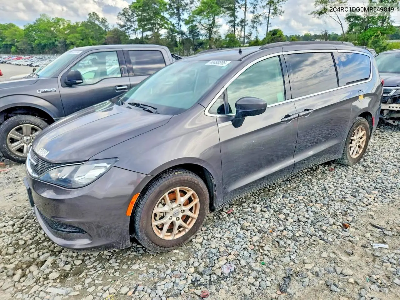 2021 Chrysler Voyager Lx